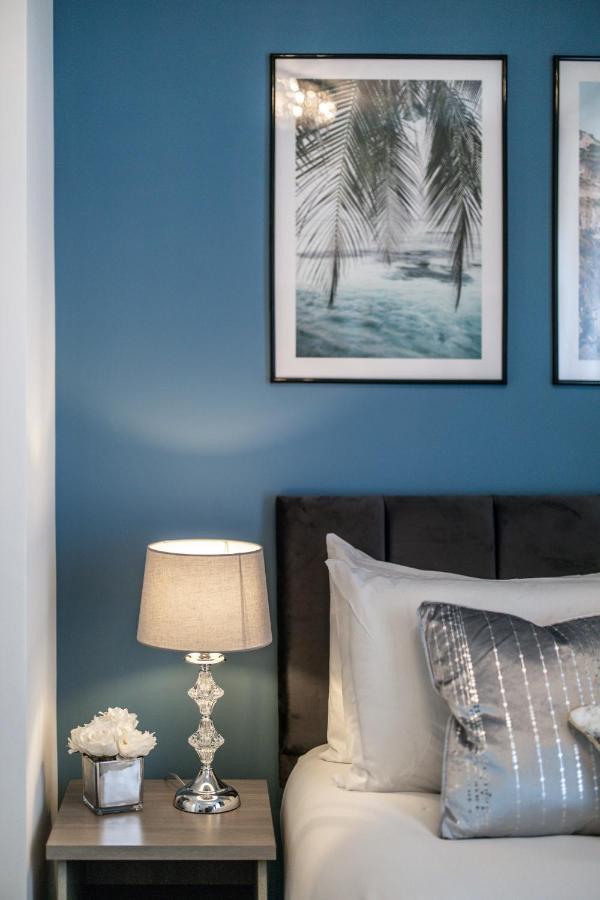 Cosy 4-Bedroom Apartment Next To Borough Londen Buitenkant foto