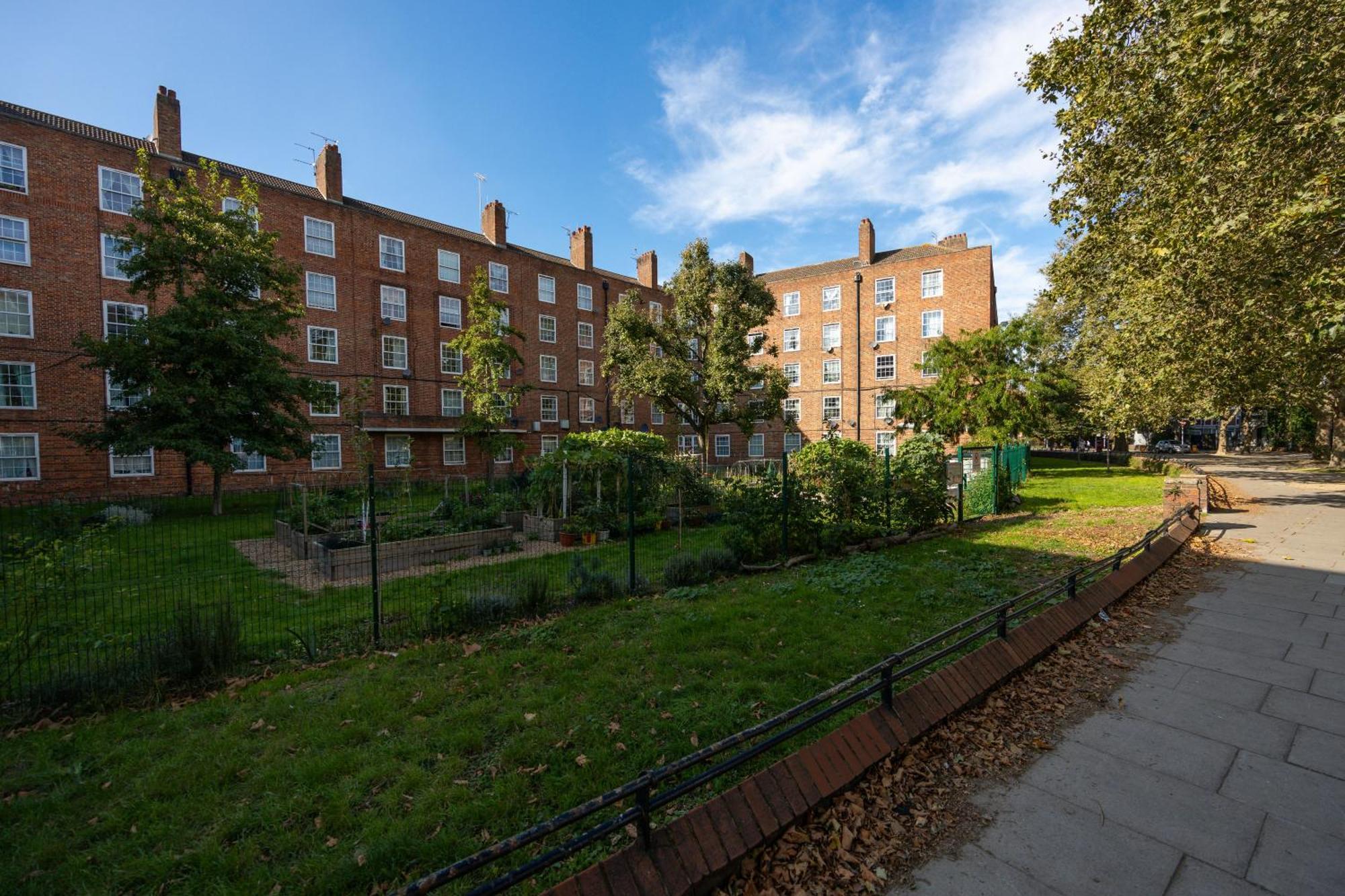 Cosy 4-Bedroom Apartment Next To Borough Londen Buitenkant foto